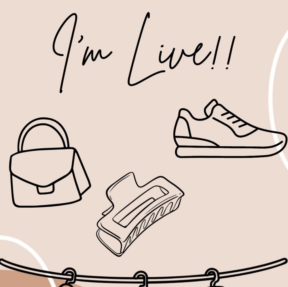 Like to be notified when i go live!🥳❤️